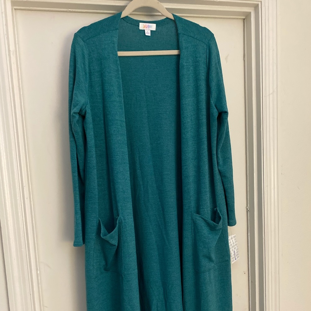 LuLaRoe ‘Sarah’ sweater, size Large!  NWT!